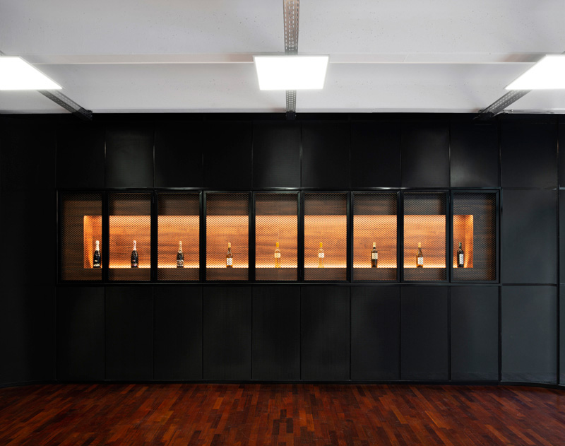 Cremaschi Accademy; arch Davide Beretta; interior; retail; winery; industrial; perforated sheet